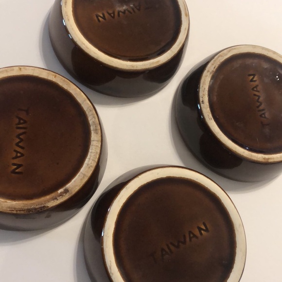 Set of 4 Ceramic Brown Glazed Escargot Snail Baking Dishes w/ Handle Taiwan - Picture 4 of 8